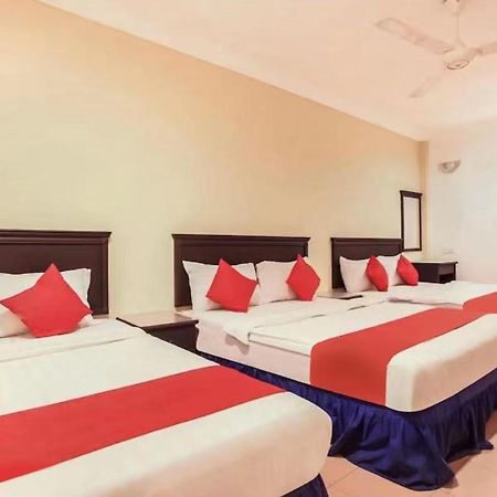 โอโย 89341 โฮเต็ล โฮม 88 Hotel เตลุคอินทัน ภายนอก รูปภาพ